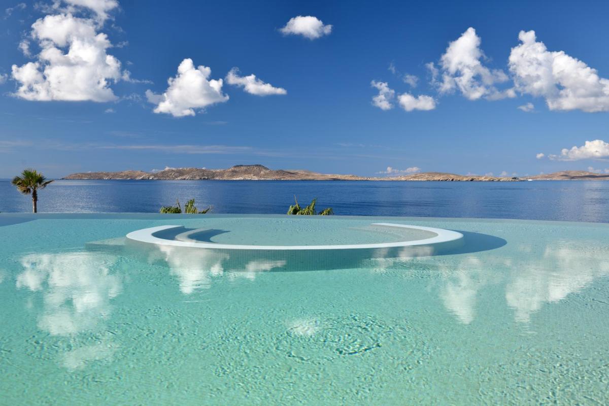 Anax Resort and Spa
