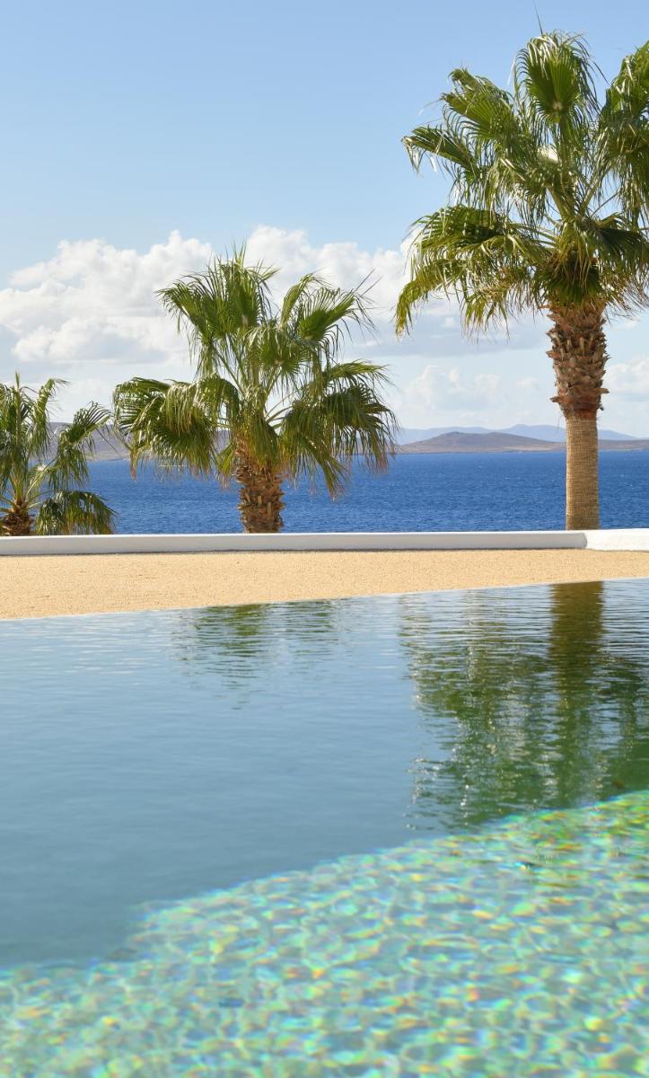 Anax Resort and Spa