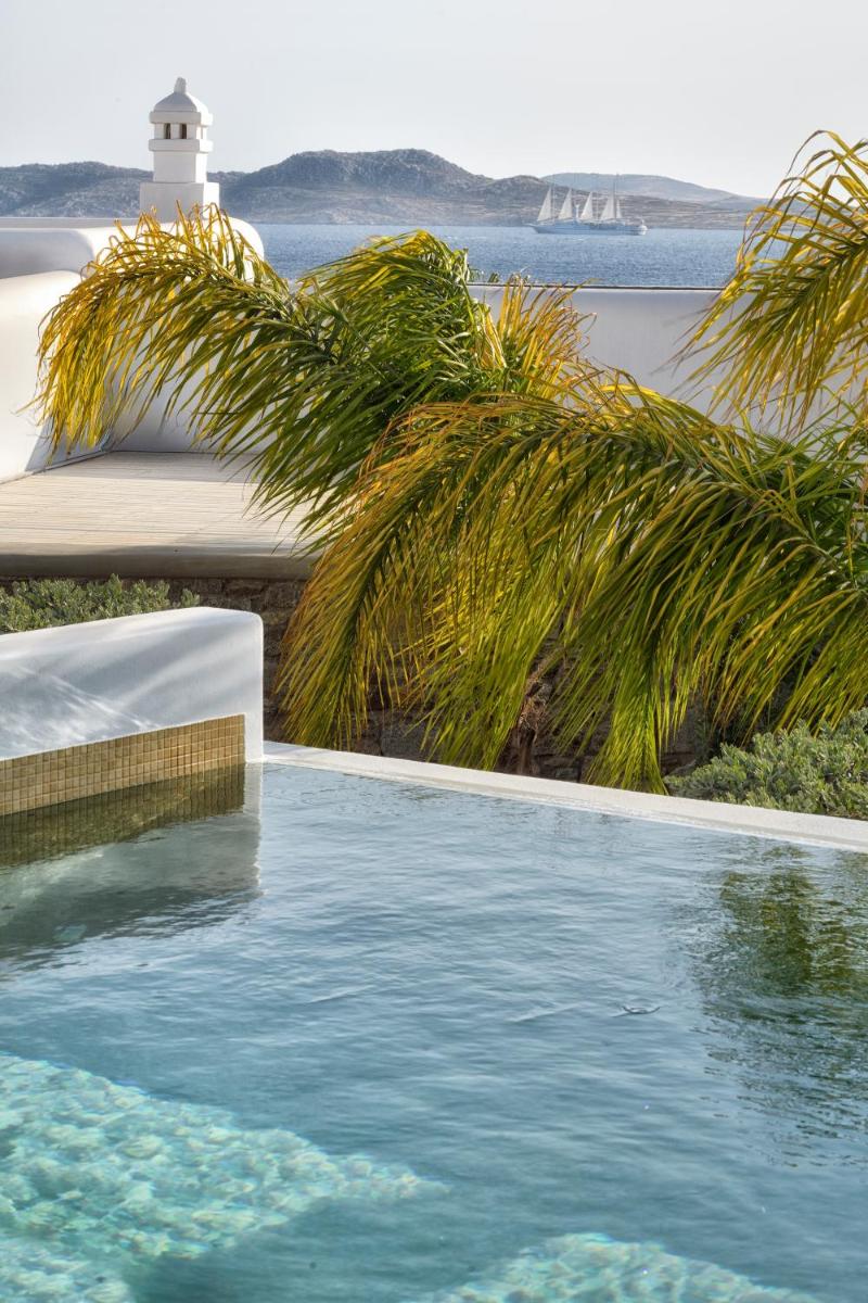 Anax Resort and Spa