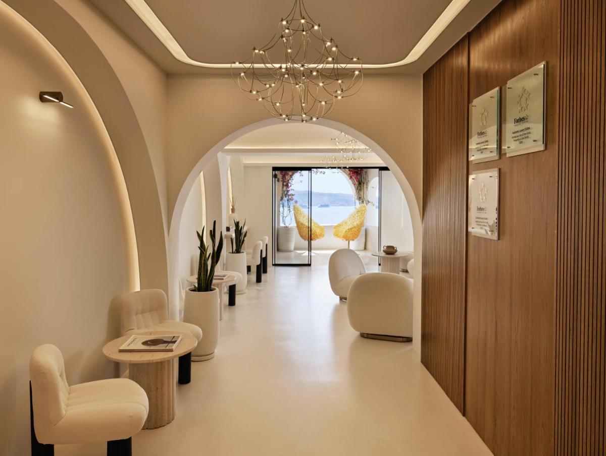 Andronis Luxury Suites