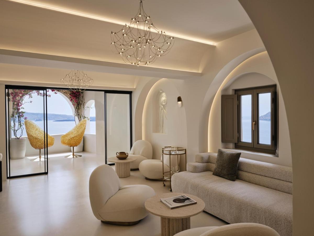 Andronis Luxury Suites