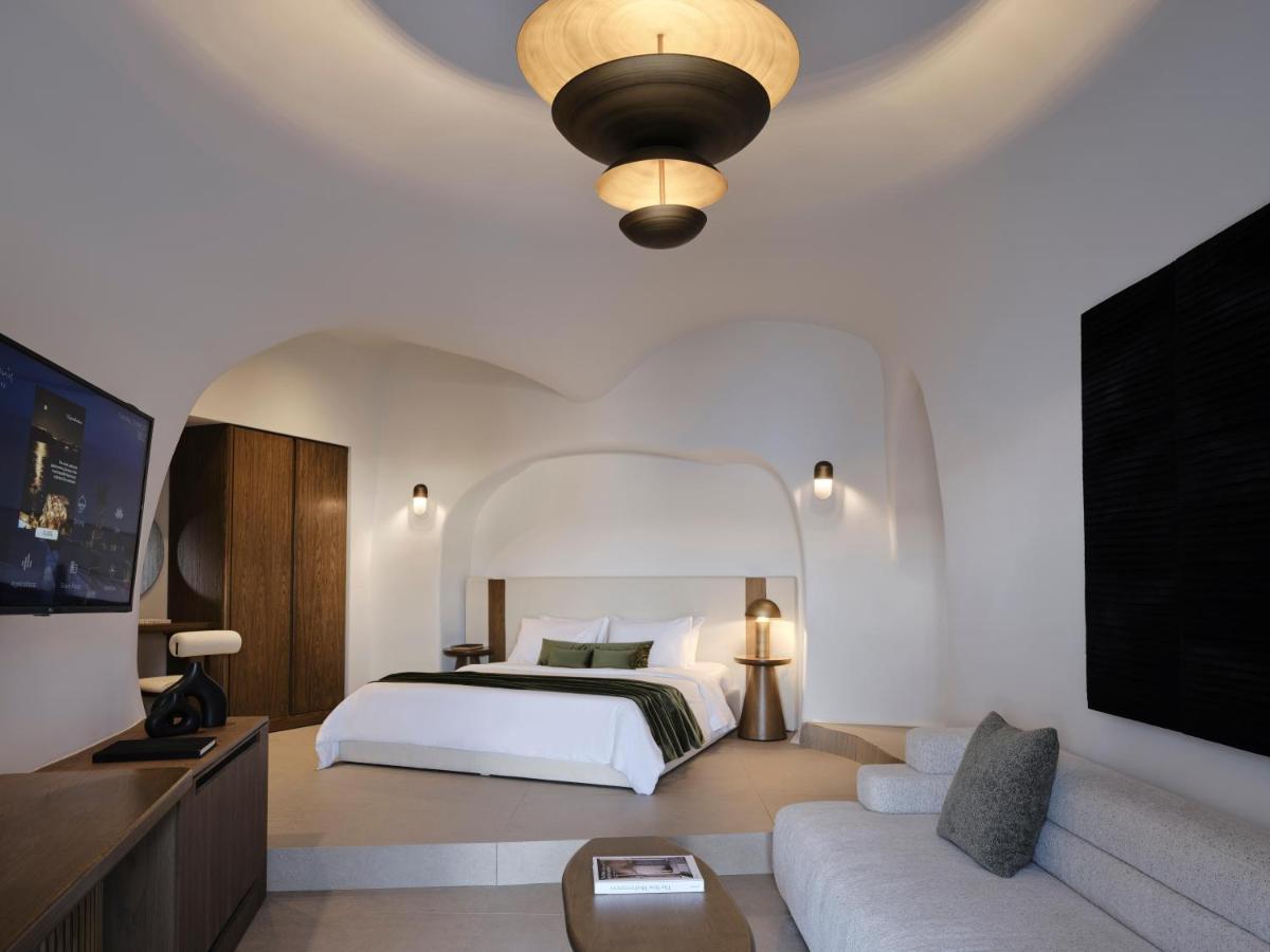 Andronis Luxury Suites