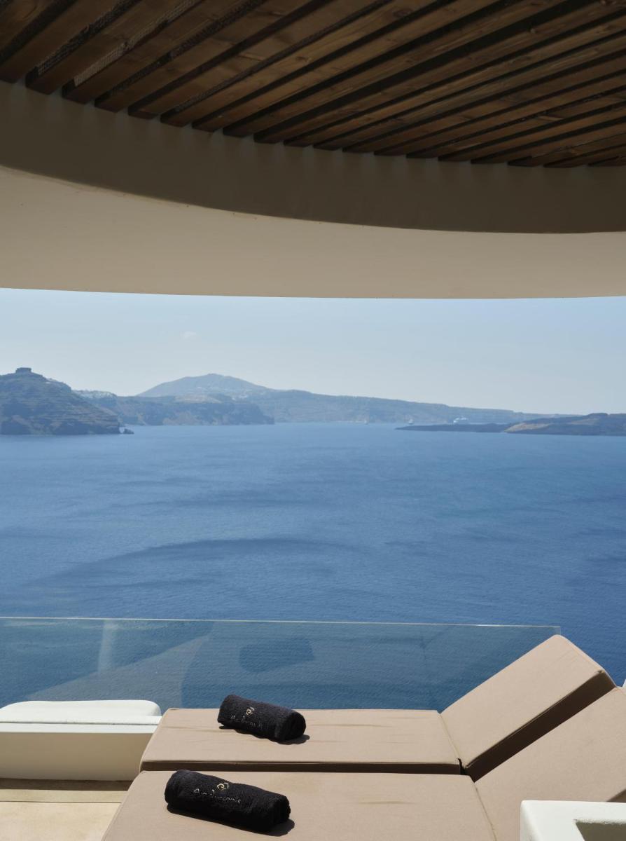 Andronis Luxury Suites