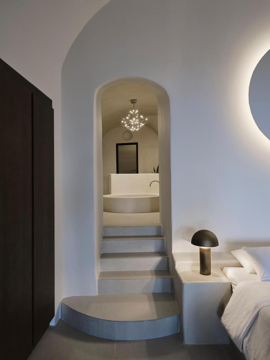 Andronis Luxury Suites