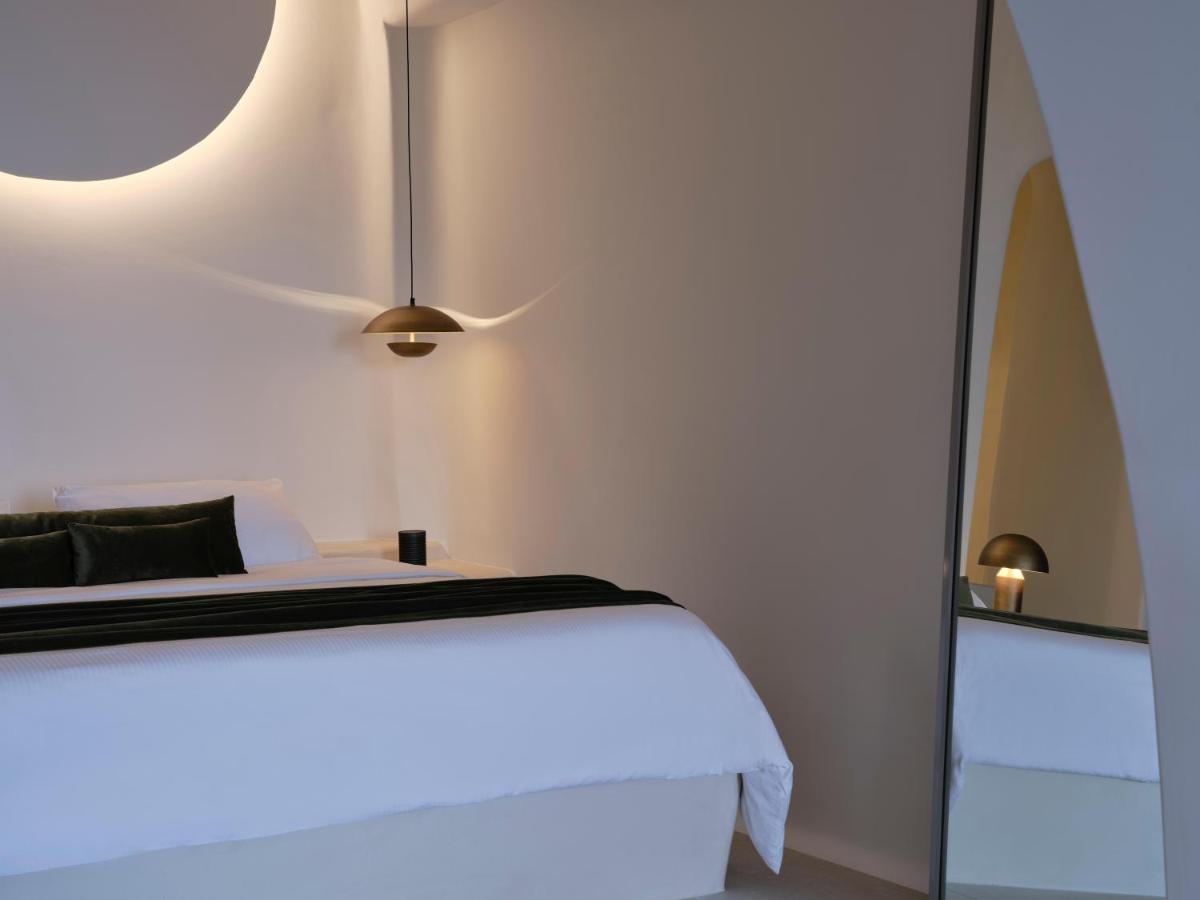 Andronis Luxury Suites