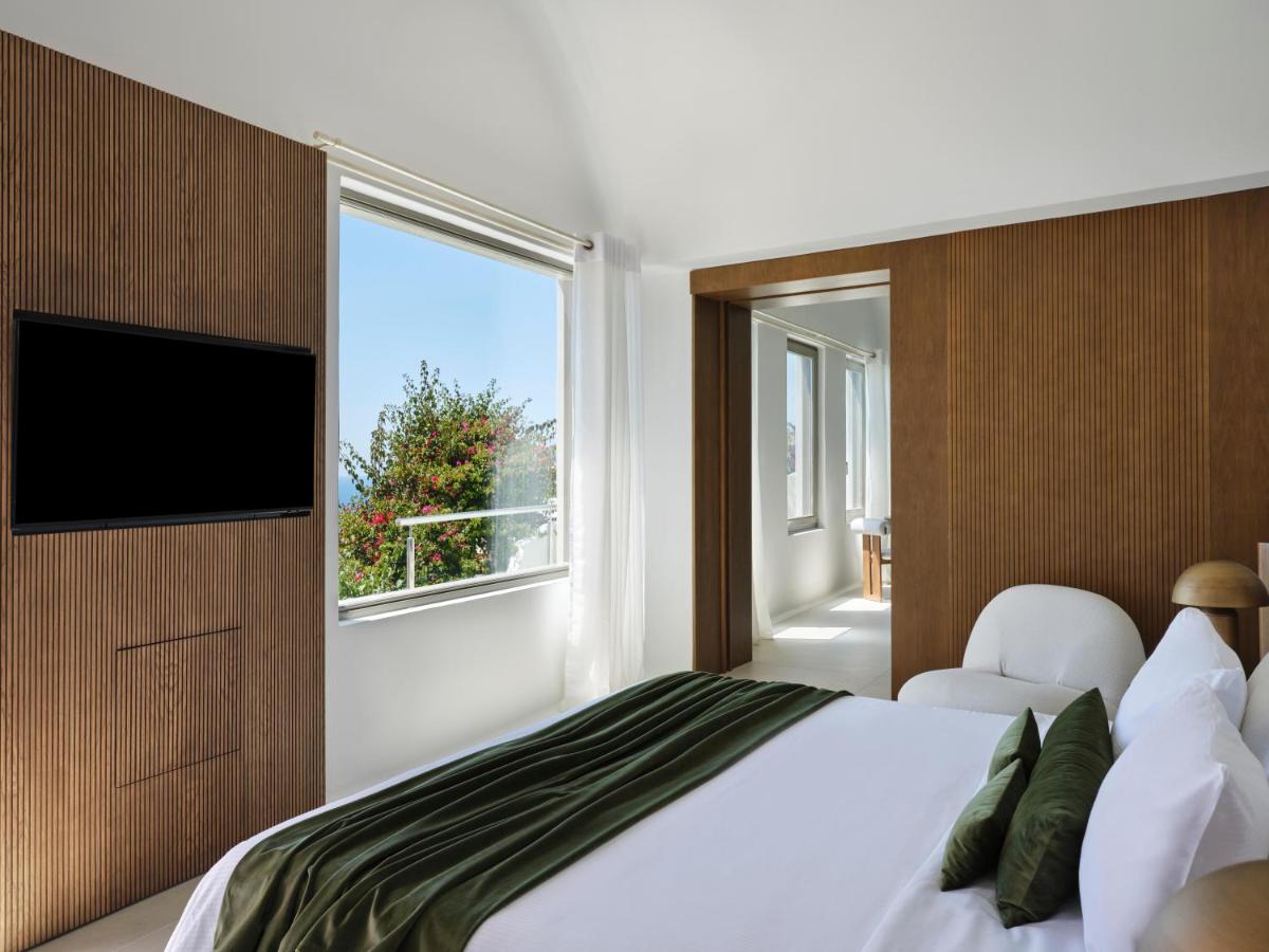 Andronis Luxury Suites