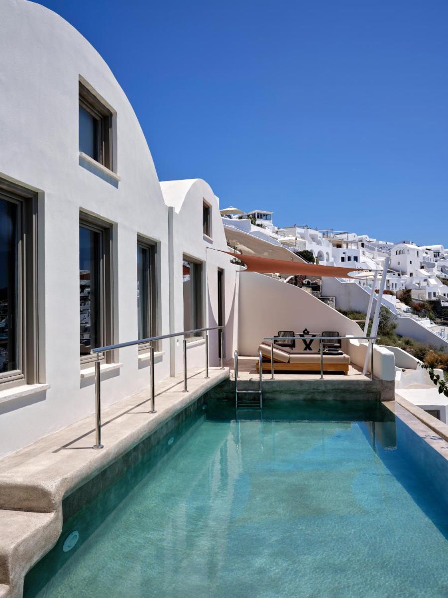 Andronis Luxury Suites