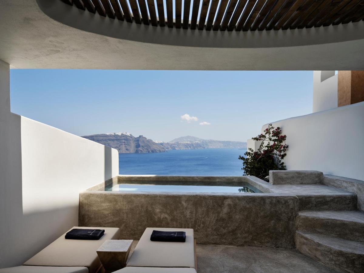 Andronis Luxury Suites