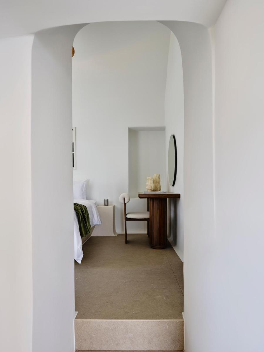 Andronis Luxury Suites