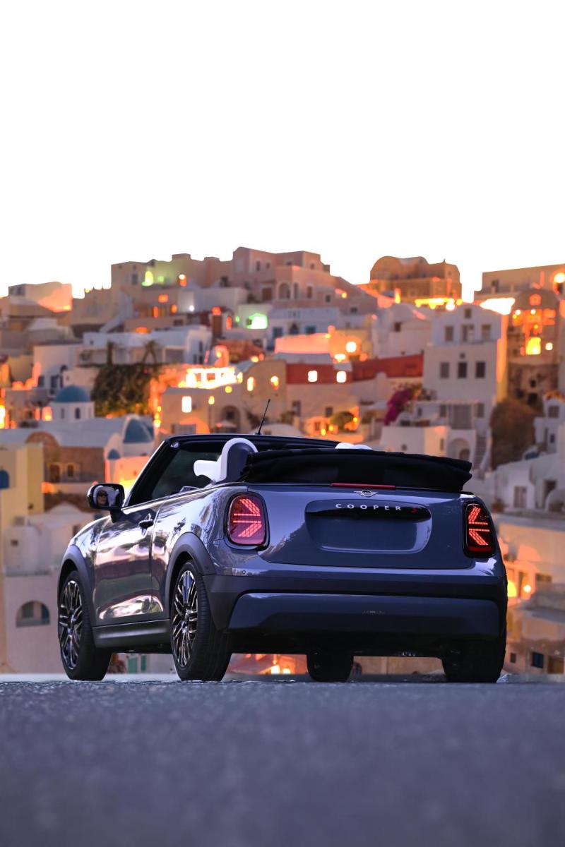 Andronis Luxury Suites