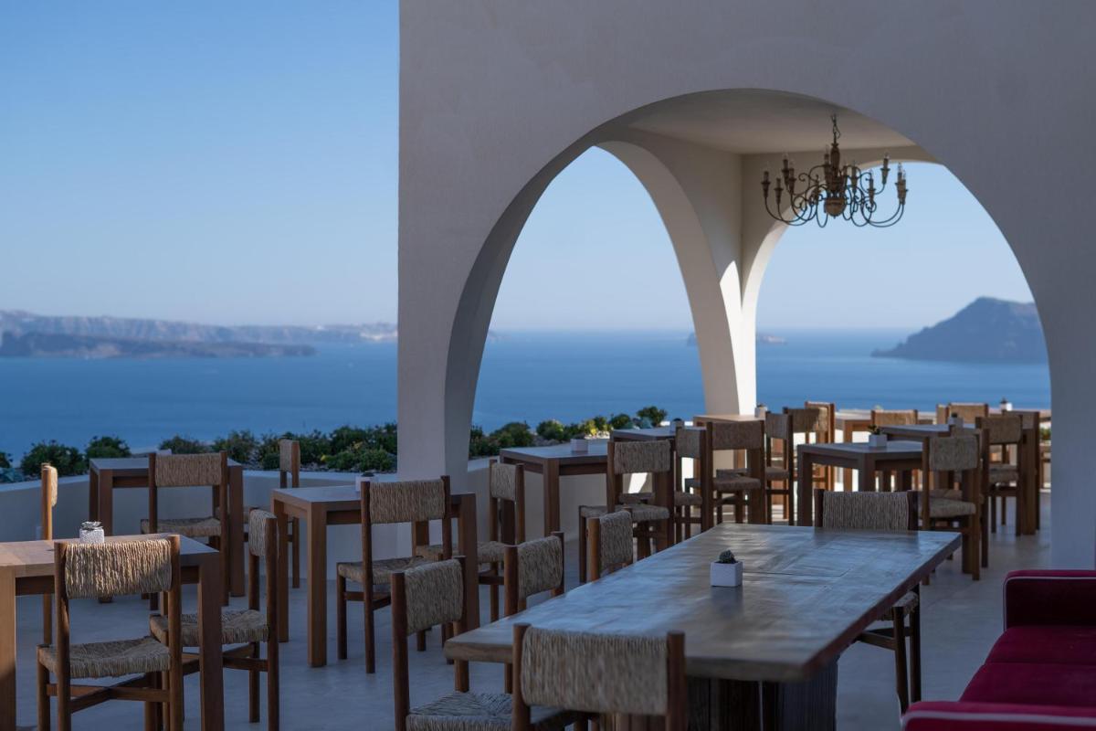 Andronis Luxury Suites