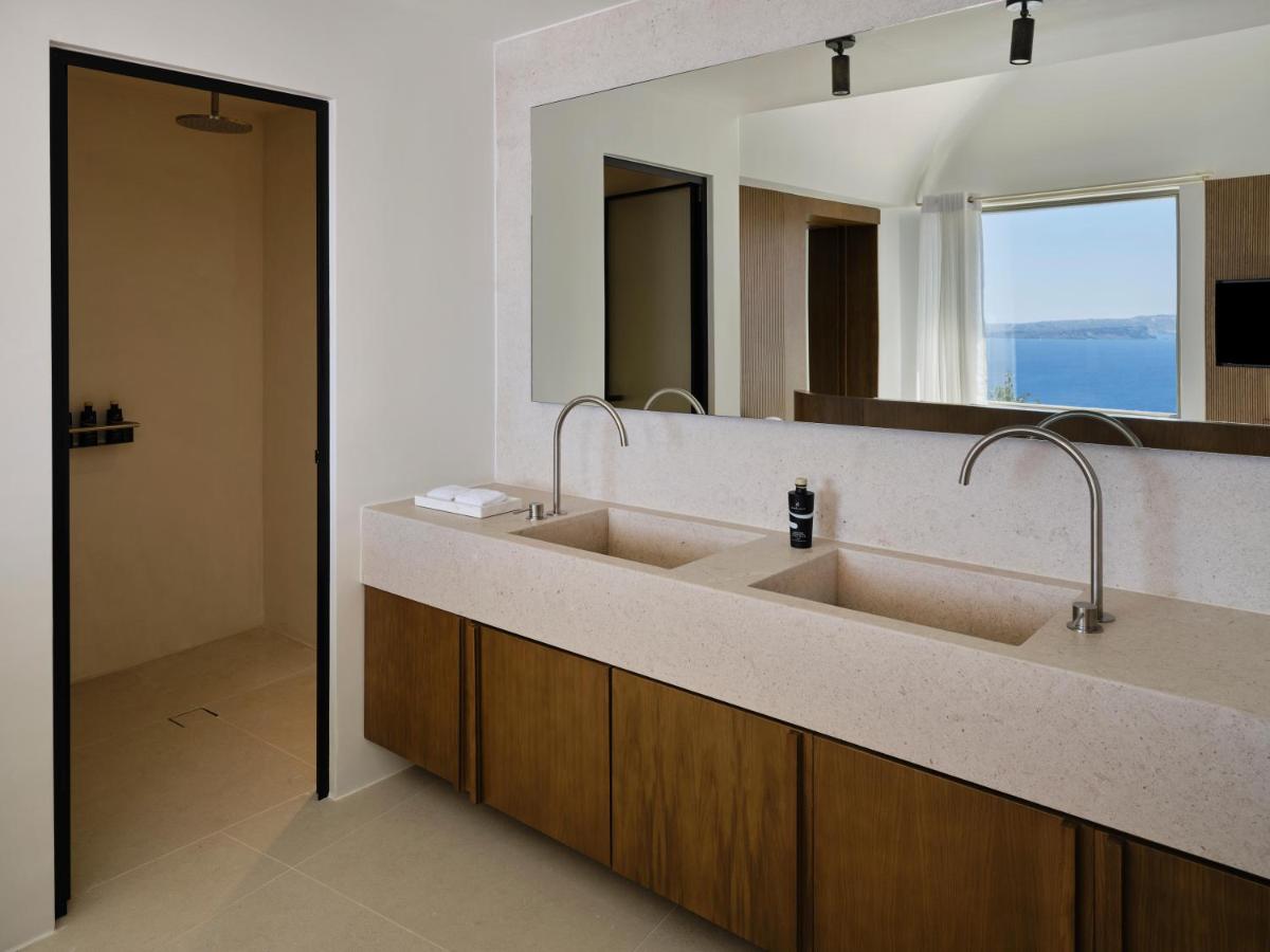 Andronis Luxury Suites