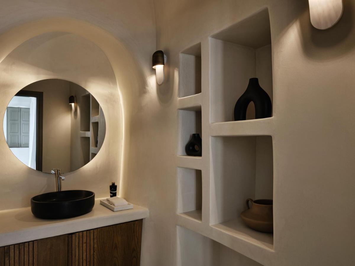 Andronis Luxury Suites