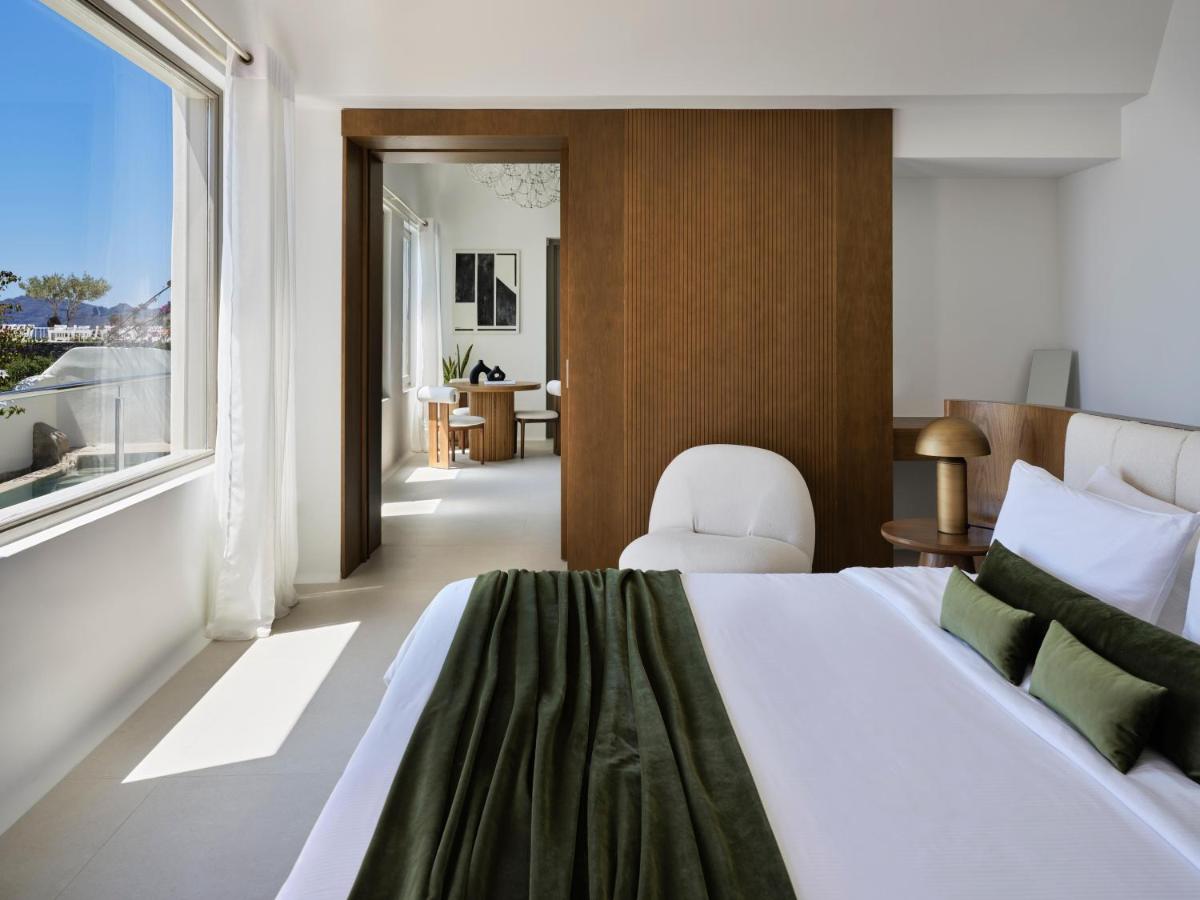 Andronis Luxury Suites