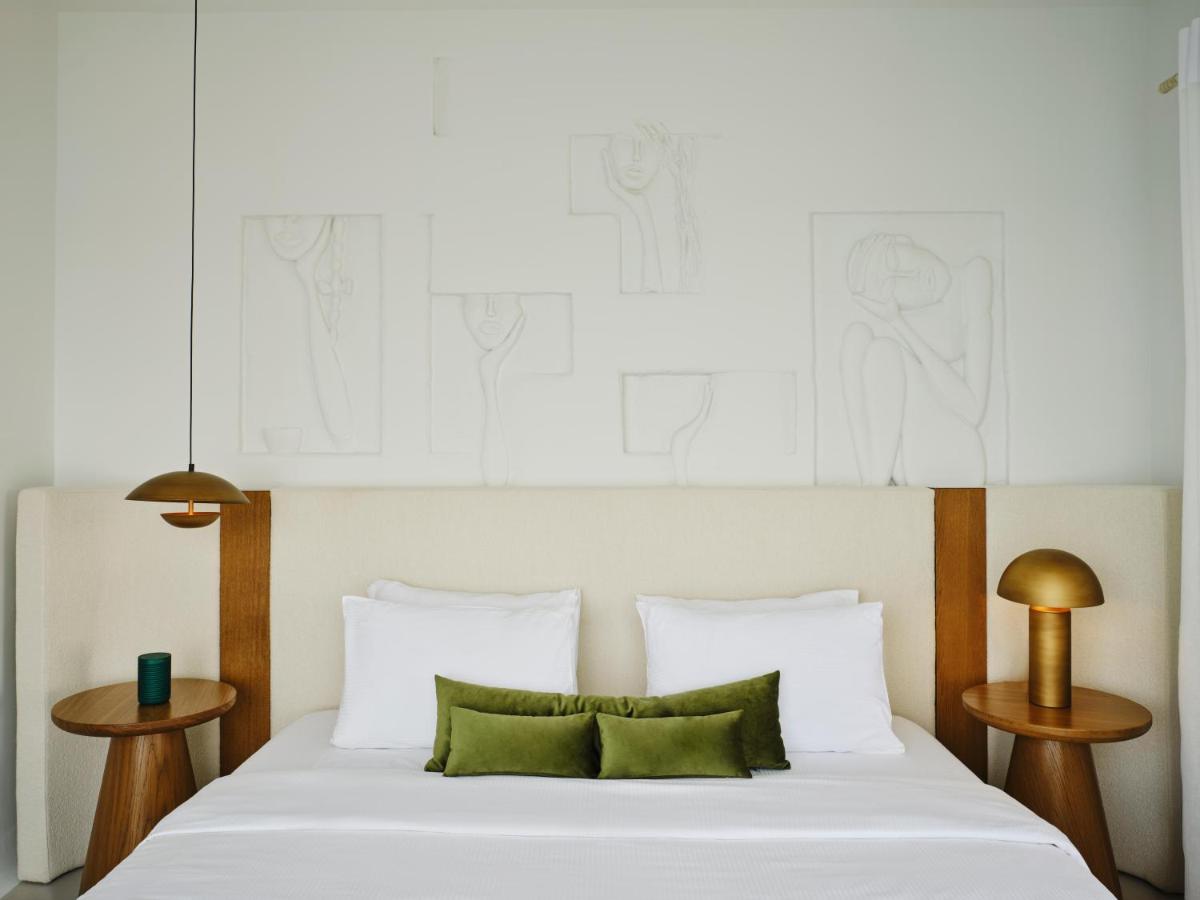 Andronis Luxury Suites