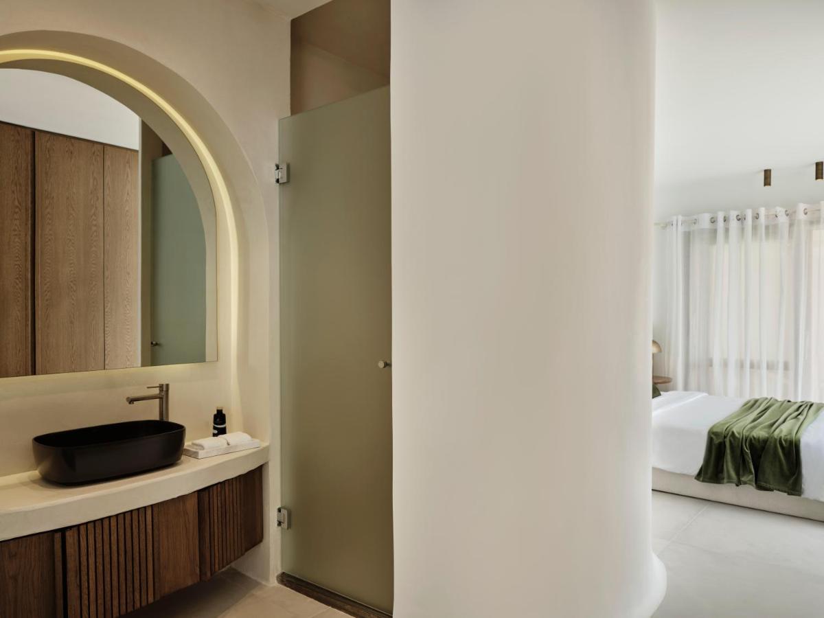 Andronis Luxury Suites