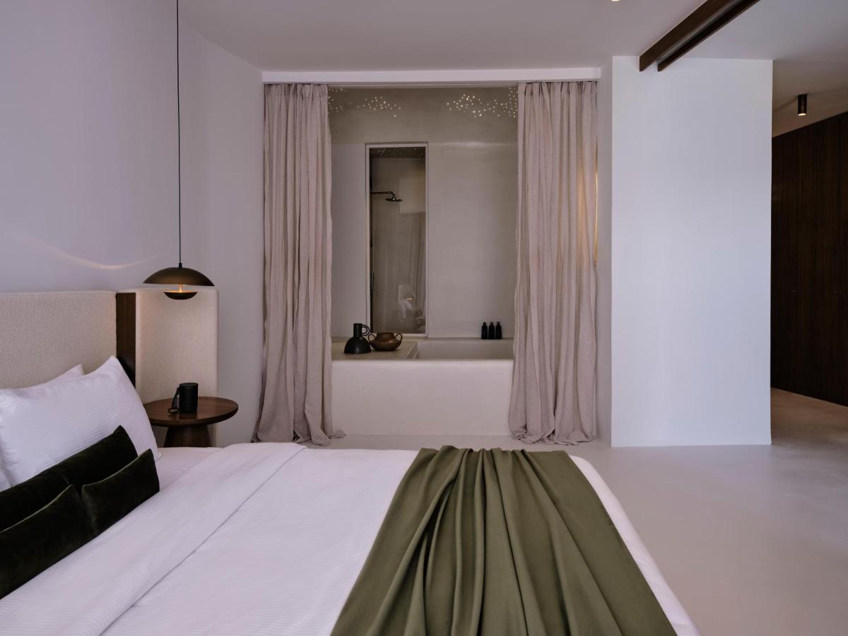 Andronis Luxury Suites