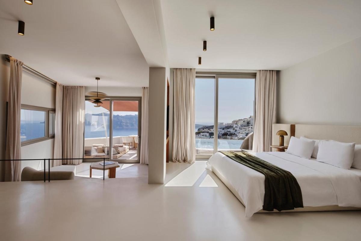 Andronis Luxury Suites