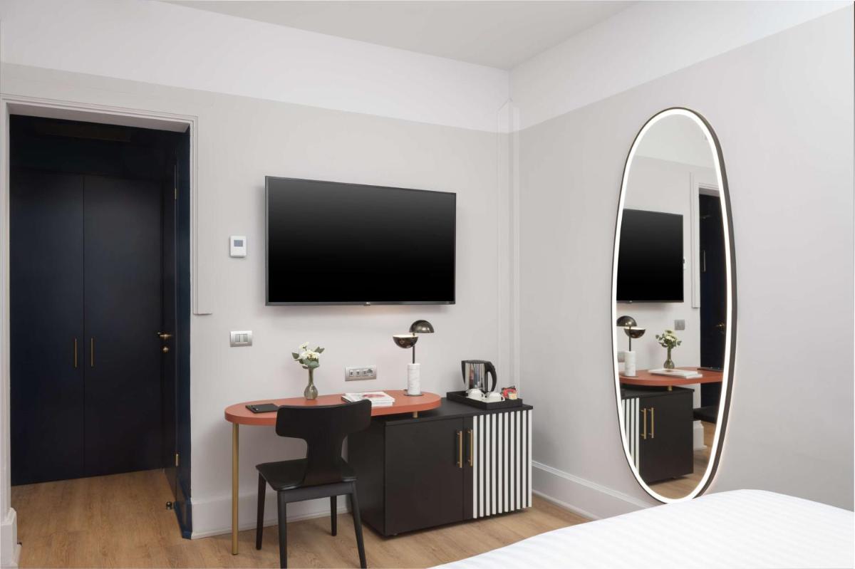 Anglo American Hotel Florence, Curio Collection By Hilton
