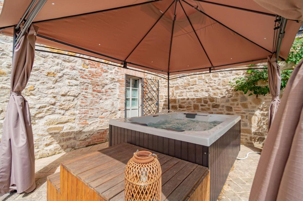Anna Boccali Resort