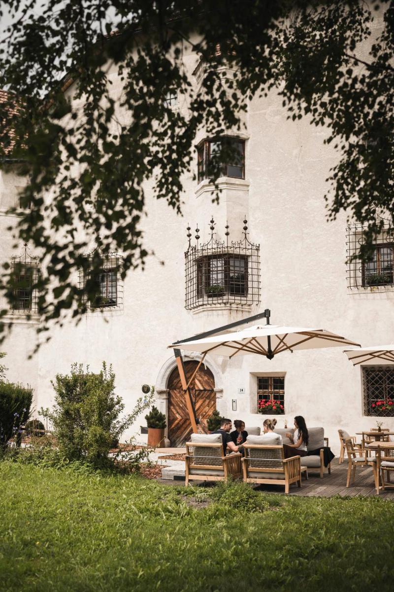 Ansitz Heufler by Norbert Niederkofler