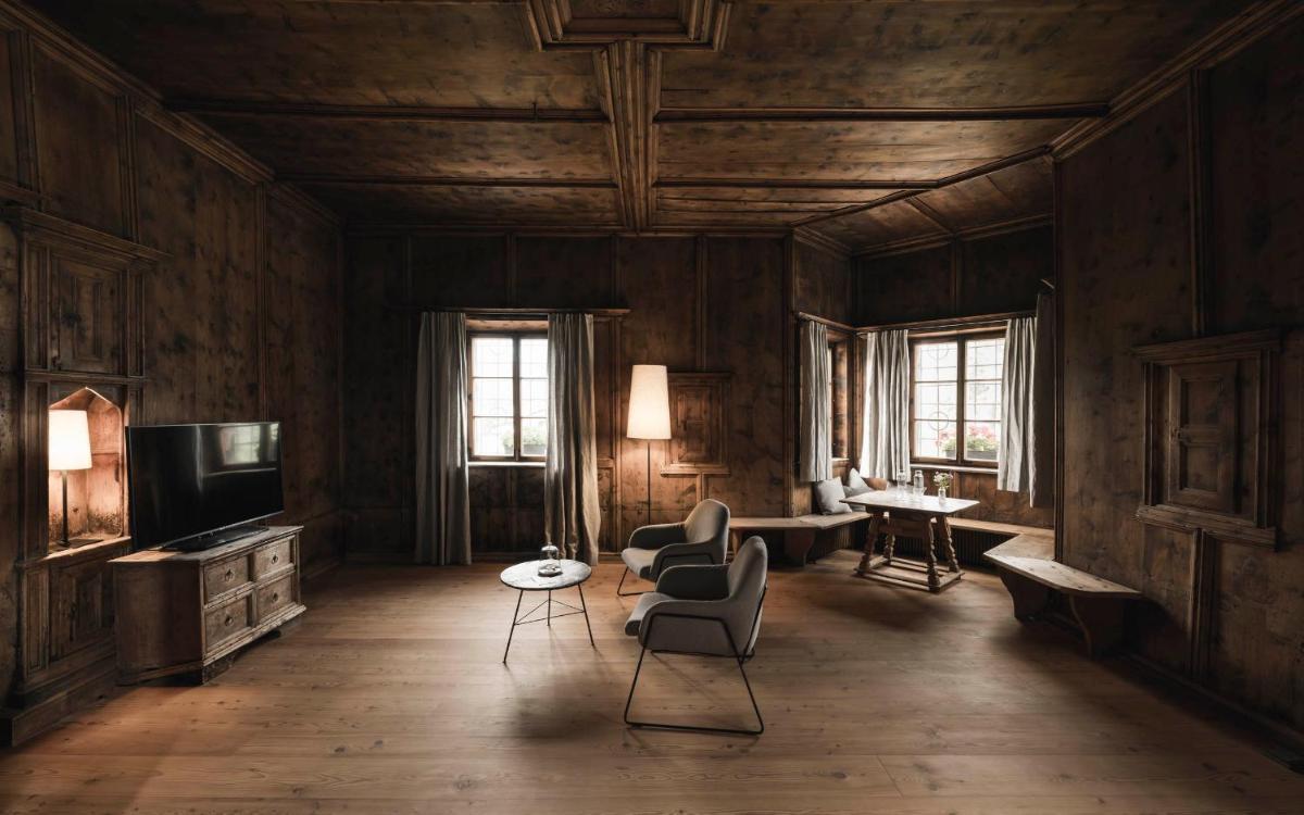 Ansitz Heufler by Norbert Niederkofler