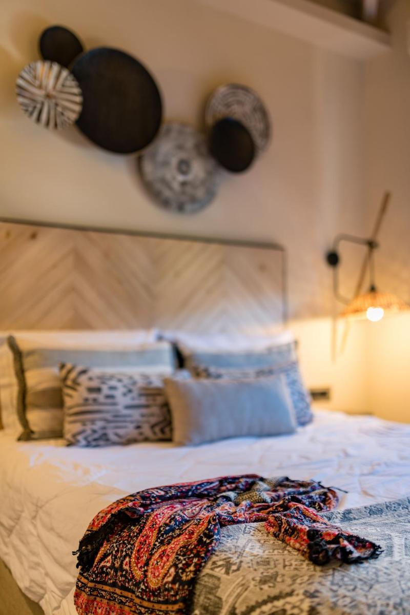 Anthemion Suites and Villas