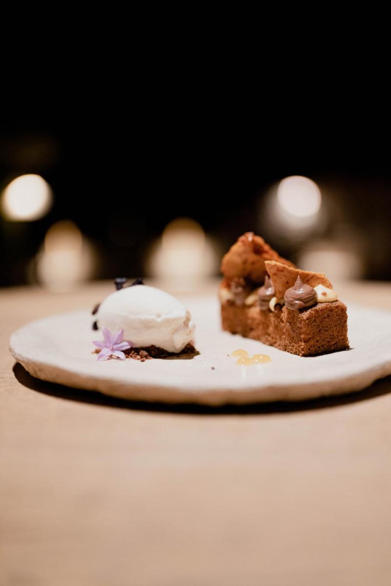 Anthemion Suites and Villas