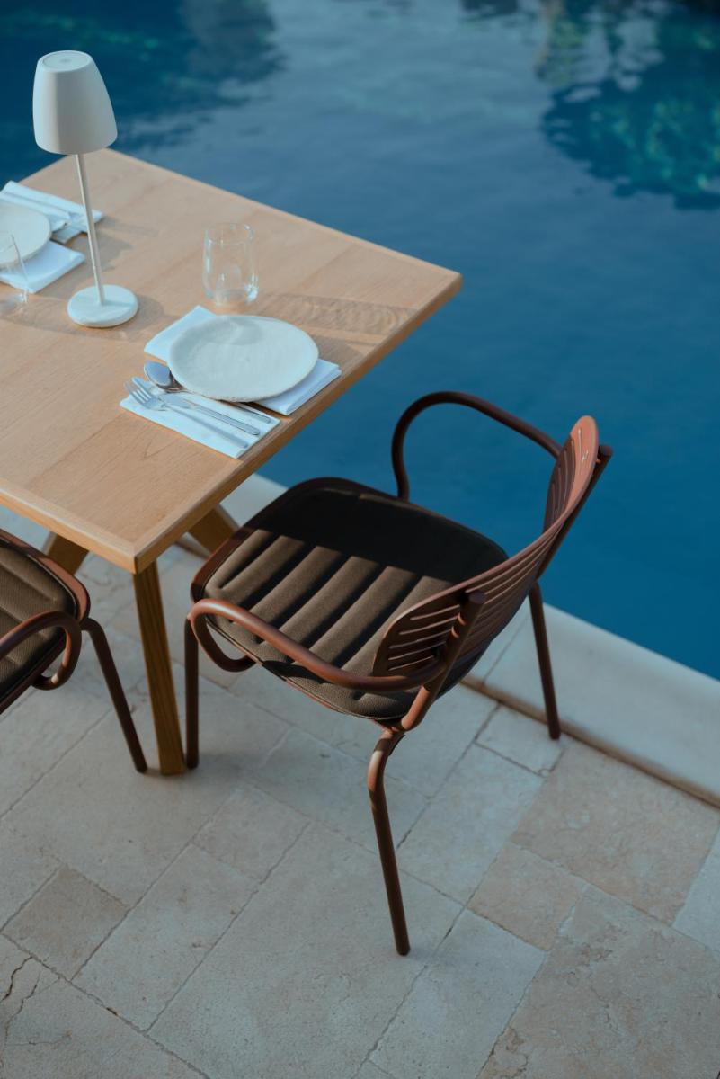 Anthemion Suites and Villas