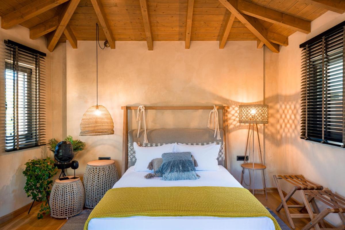 Anthemion Suites and Villas