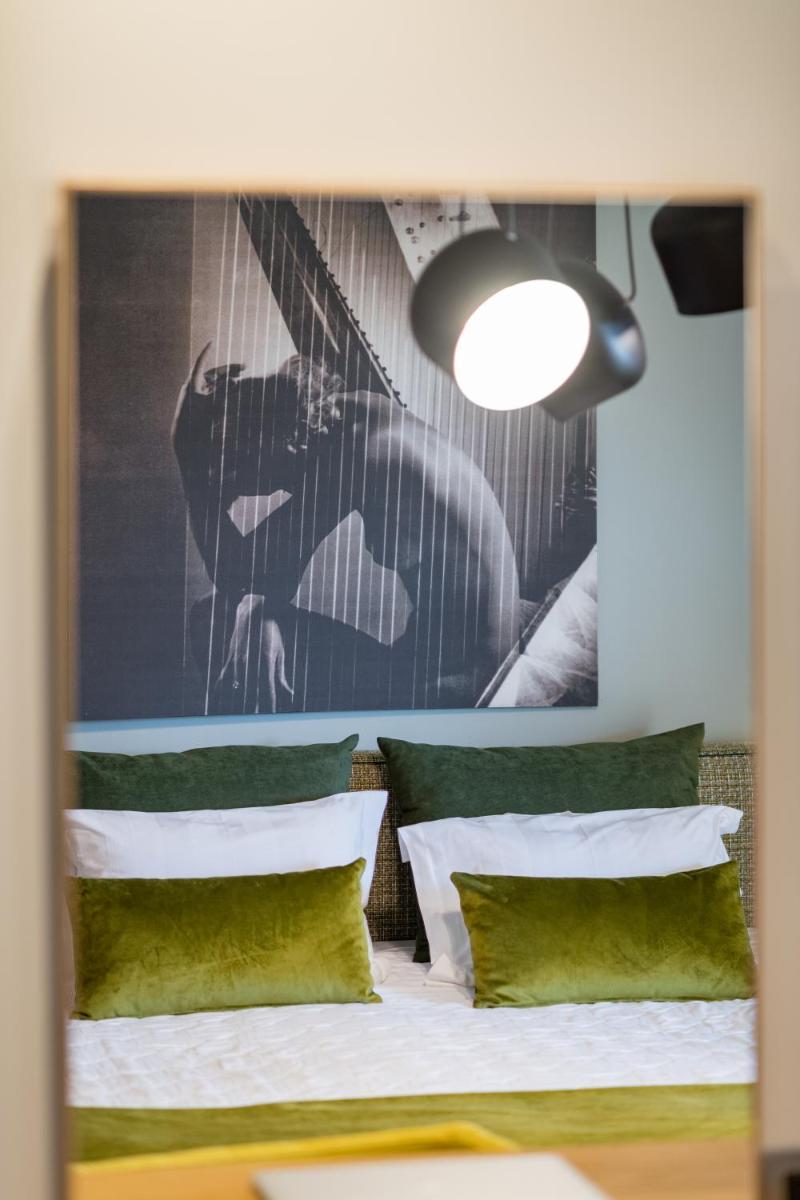 Anthemion Suites and Villas