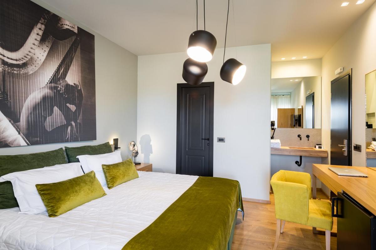 Anthemion Suites and Villas