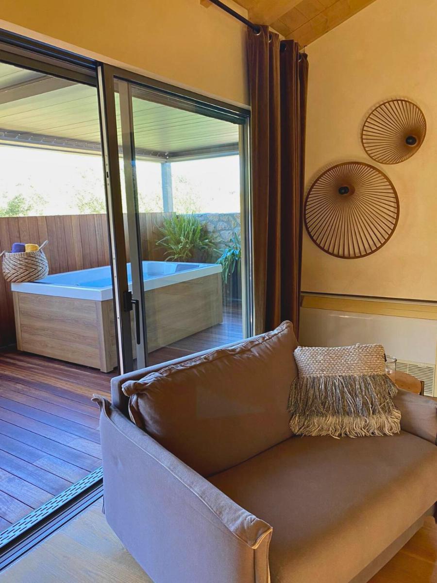 Anthemion Suites and Villas