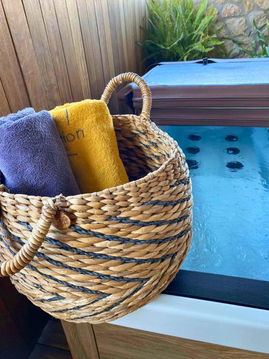 Anthemion Suites and Villas