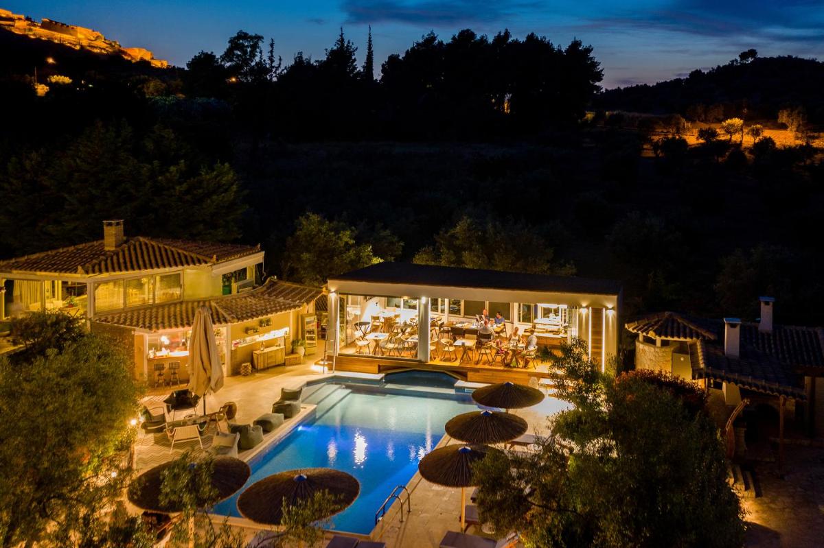 Anthemion Suites and Villas