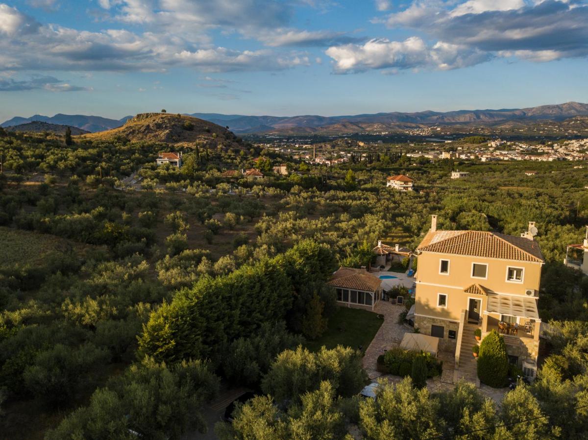 Anthemion Suites and Villas