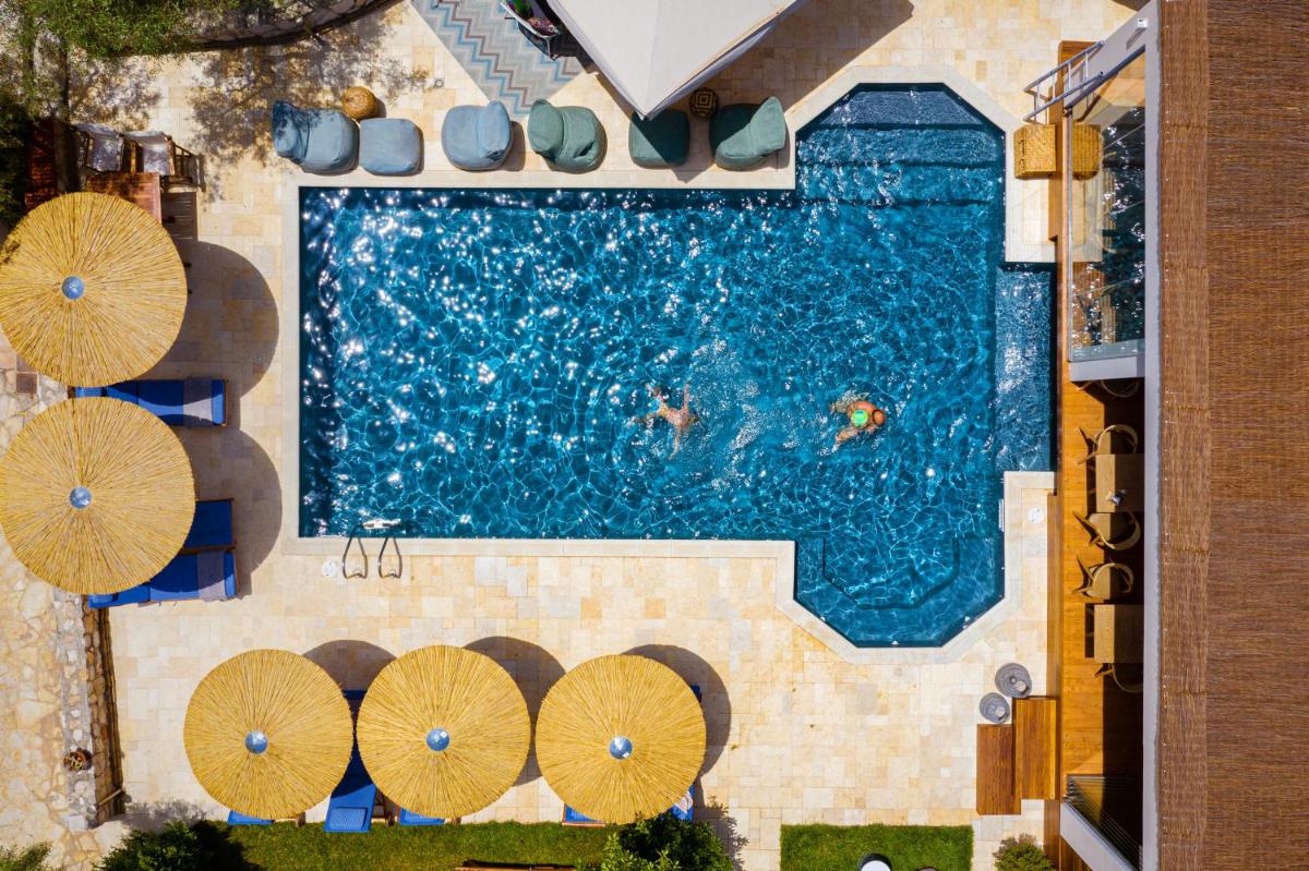Anthemion Suites and Villas