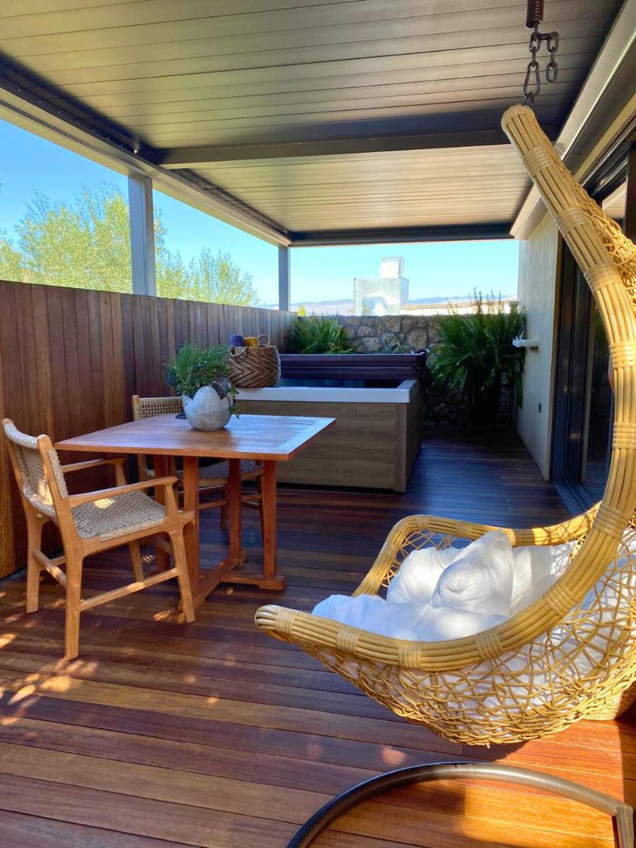 Anthemion Suites and Villas