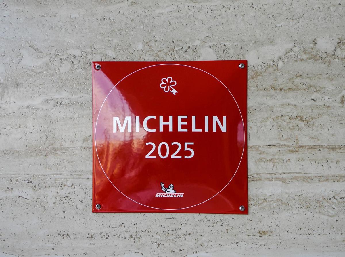 Anthology of Athens, The Leading Hotels of the World