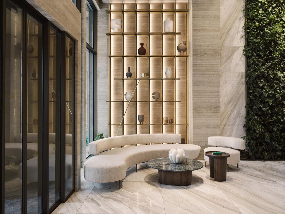 Anthology of Athens, The Leading Hotels of the World