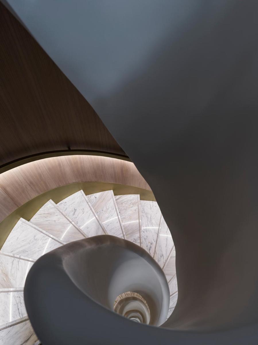 Anthology of Athens, The Leading Hotels of the World