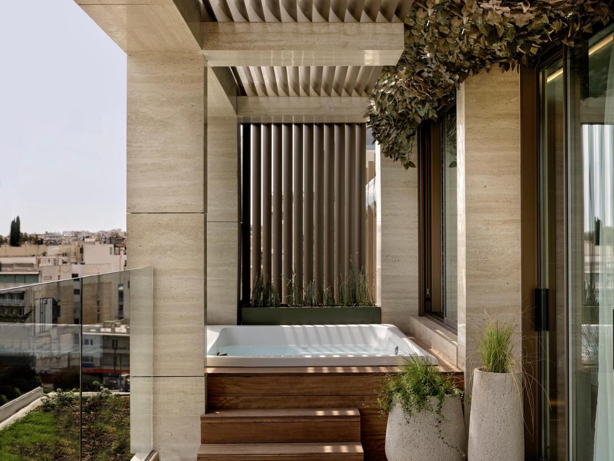 Anthology of Athens, The Leading Hotels of the World