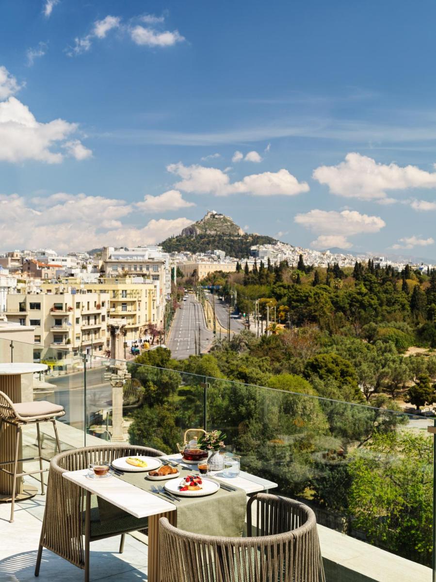 Anthology of Athens, The Leading Hotels of the World