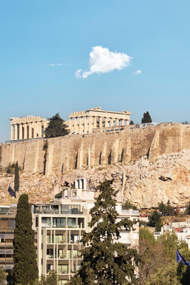Anthology of Athens, The Leading Hotels of the World