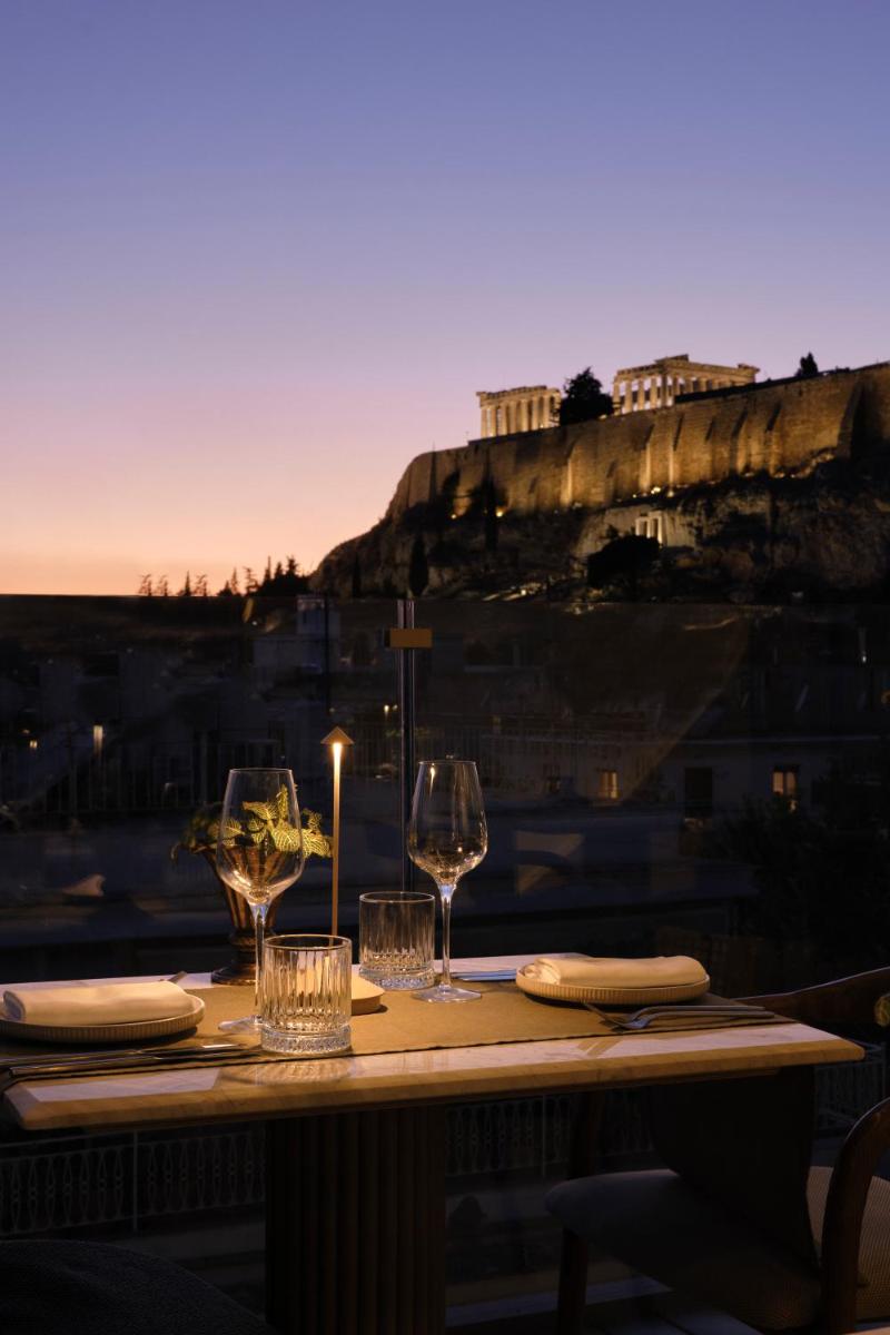 Anthology of Athens, The Leading Hotels of the World