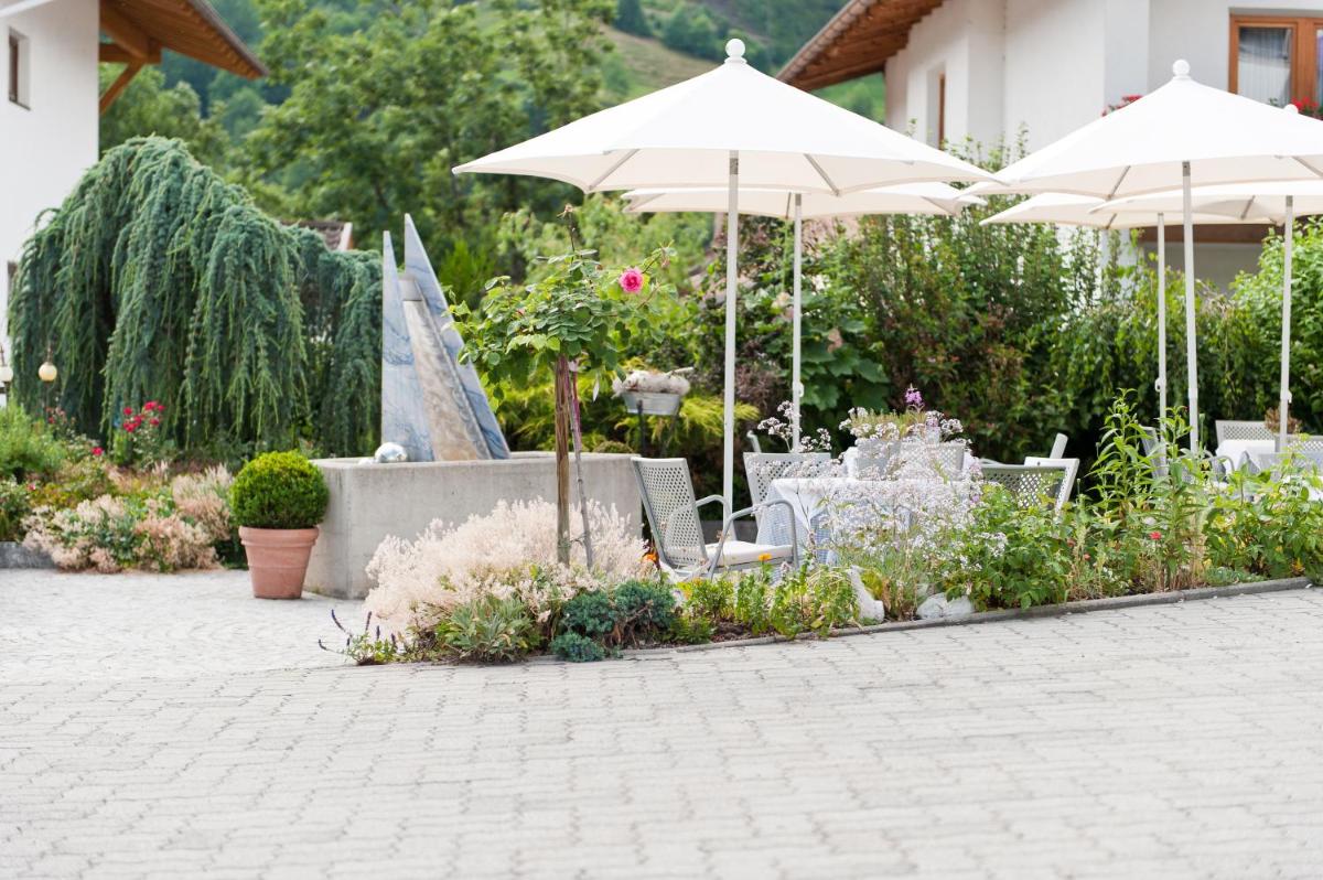 Burgus - Design Suites & Apartments