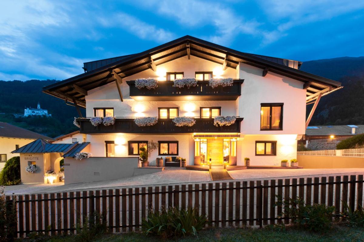 Burgus - Design Suites & Apartments