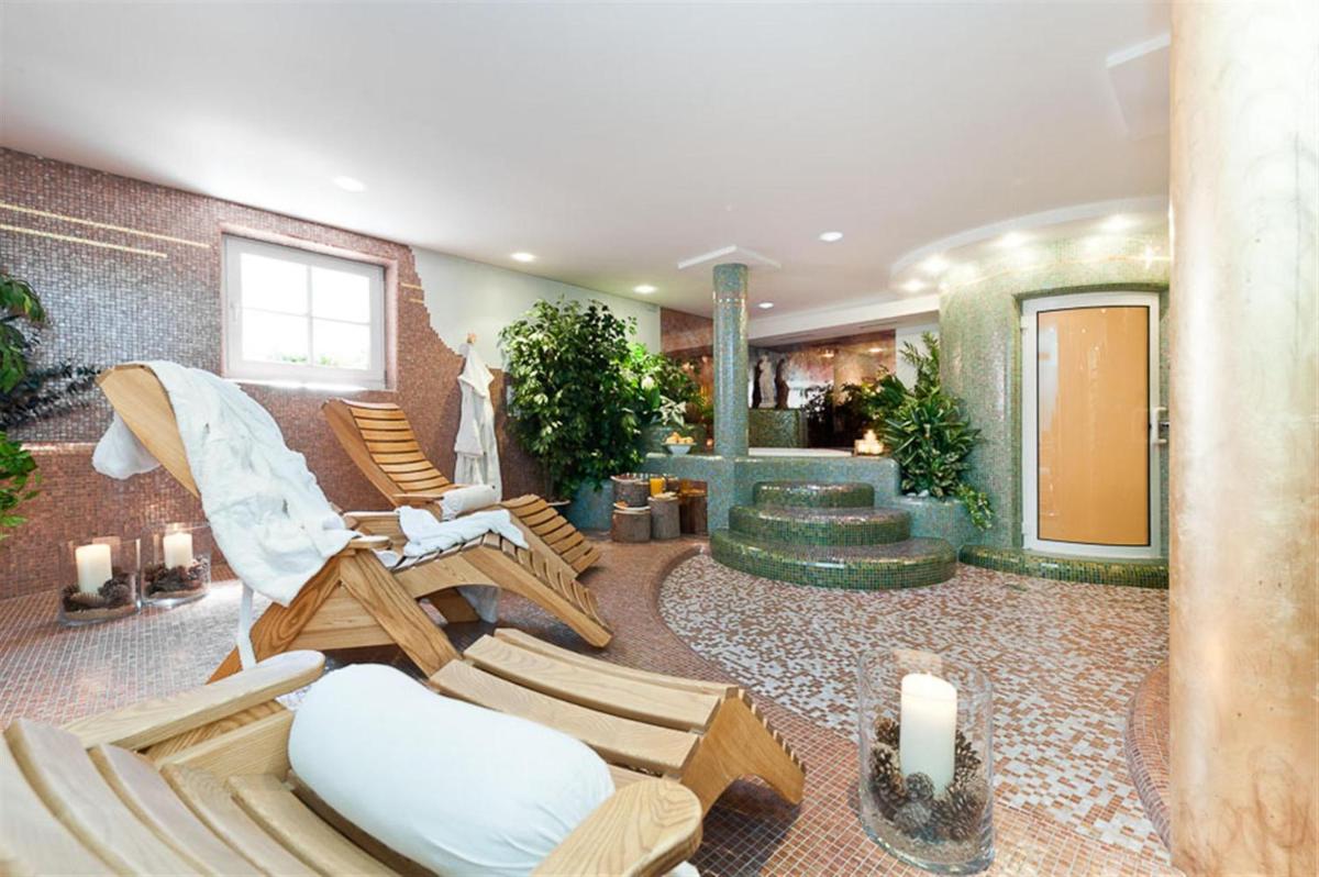 Burgus - Design Suites & Apartments