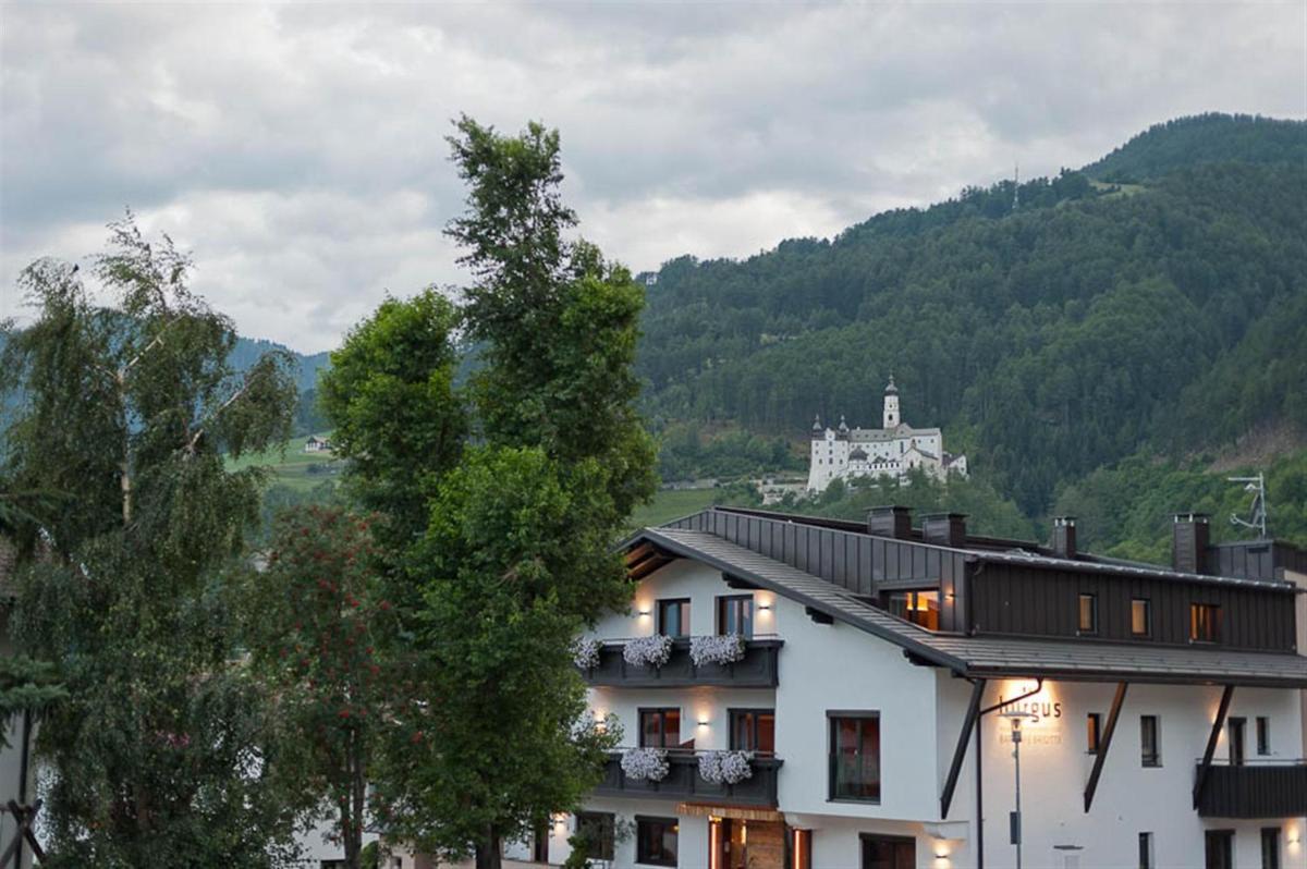 Burgus - Design Suites & Apartments