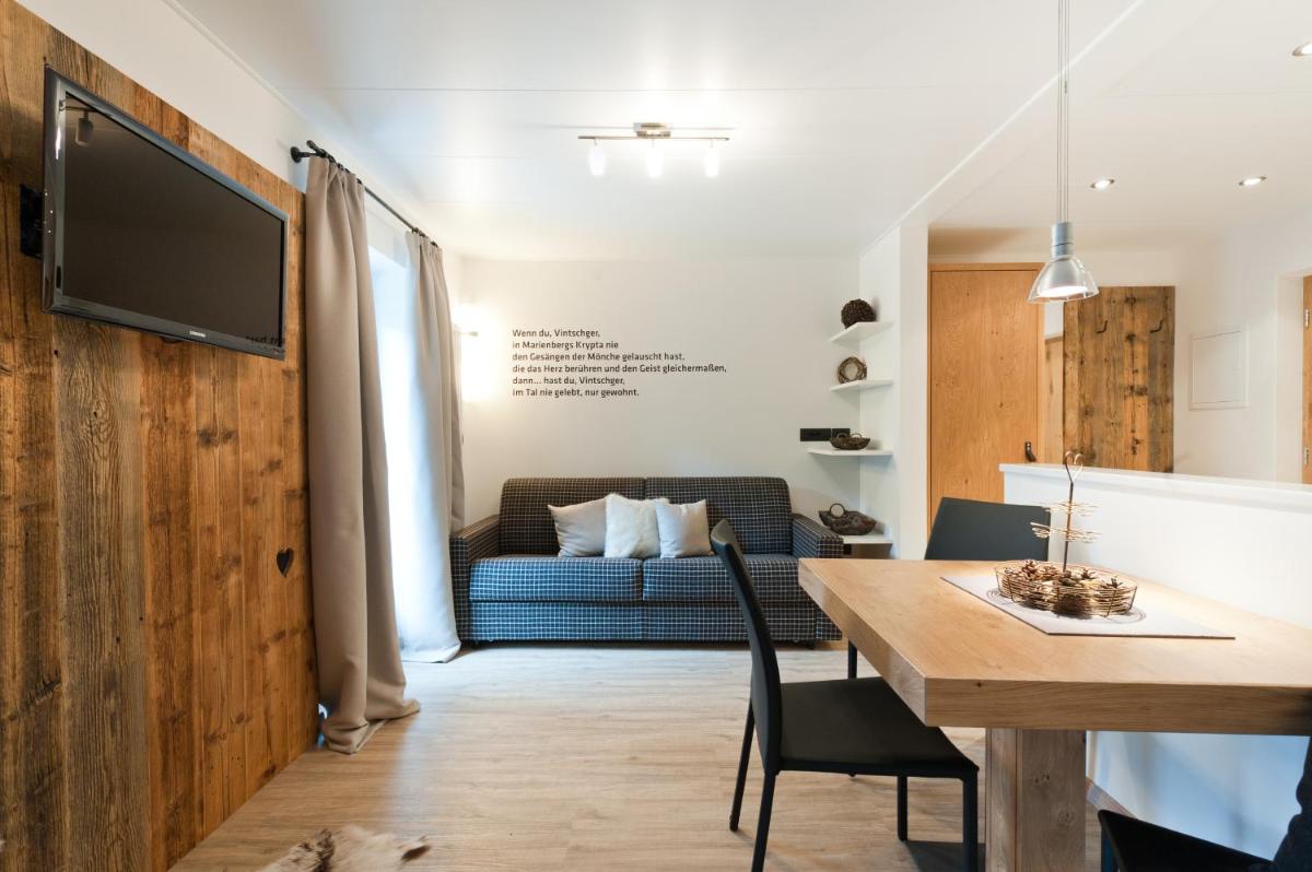 Burgus - Design Suites & Apartments